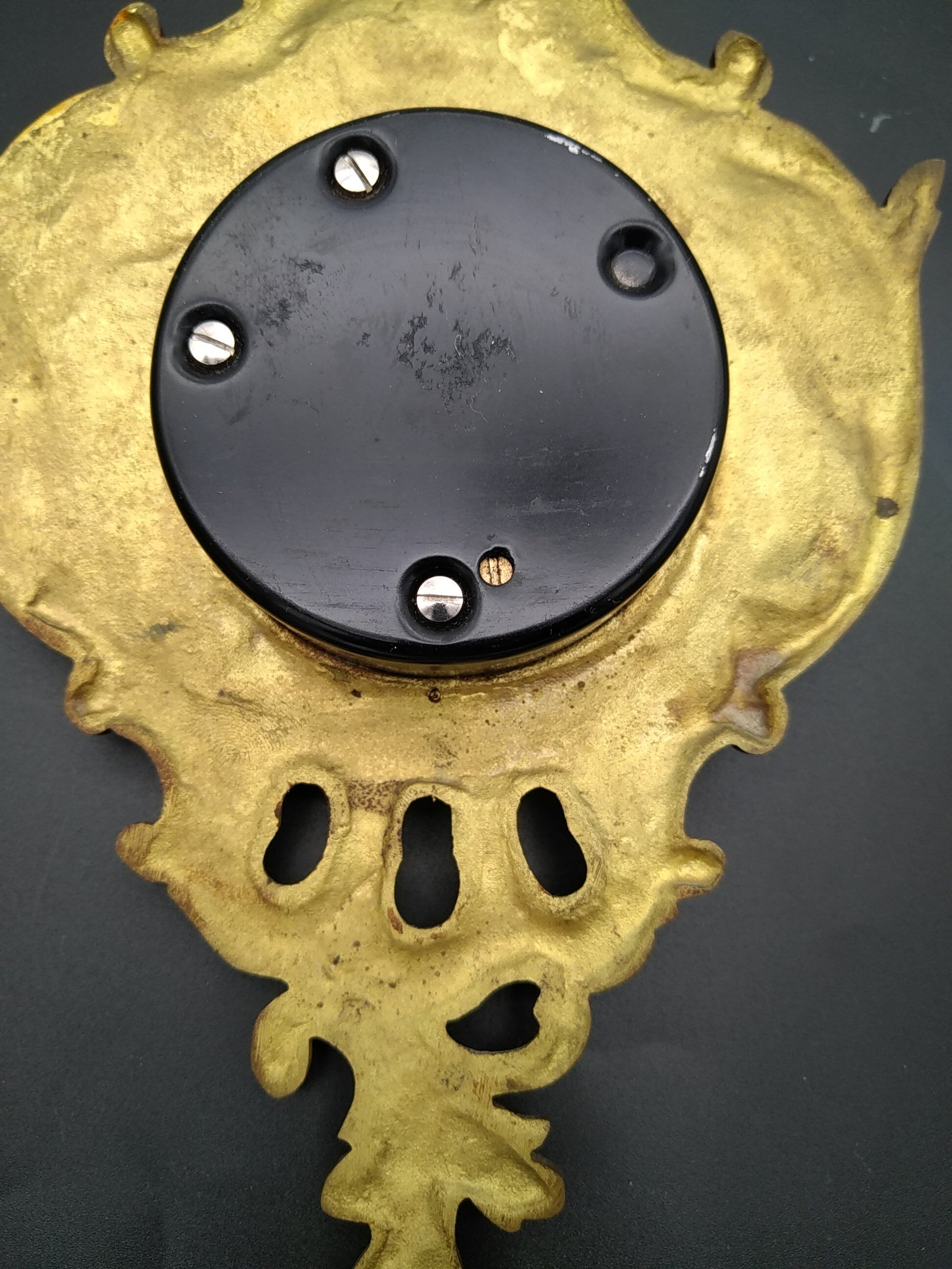 Barometer in gilded bronze, Louis XV style