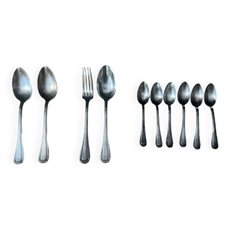 Silver metal cutlery