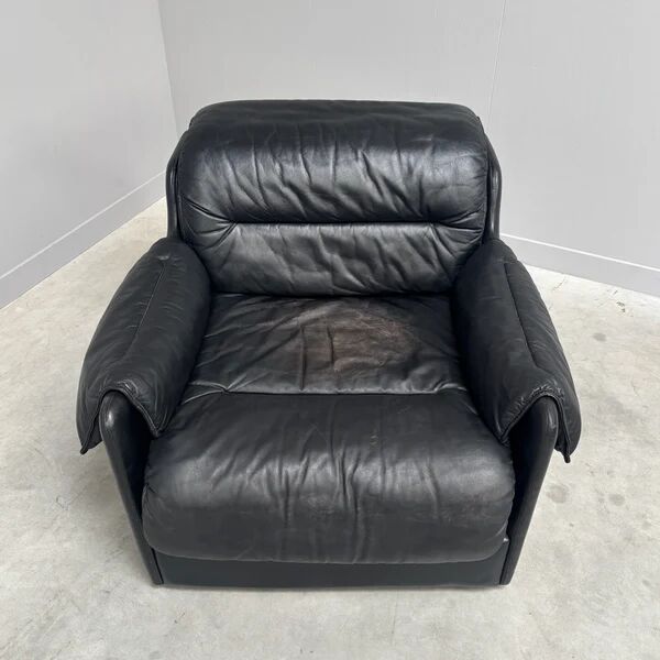 Black leather lounge chair by Dreipunkt, 1970s