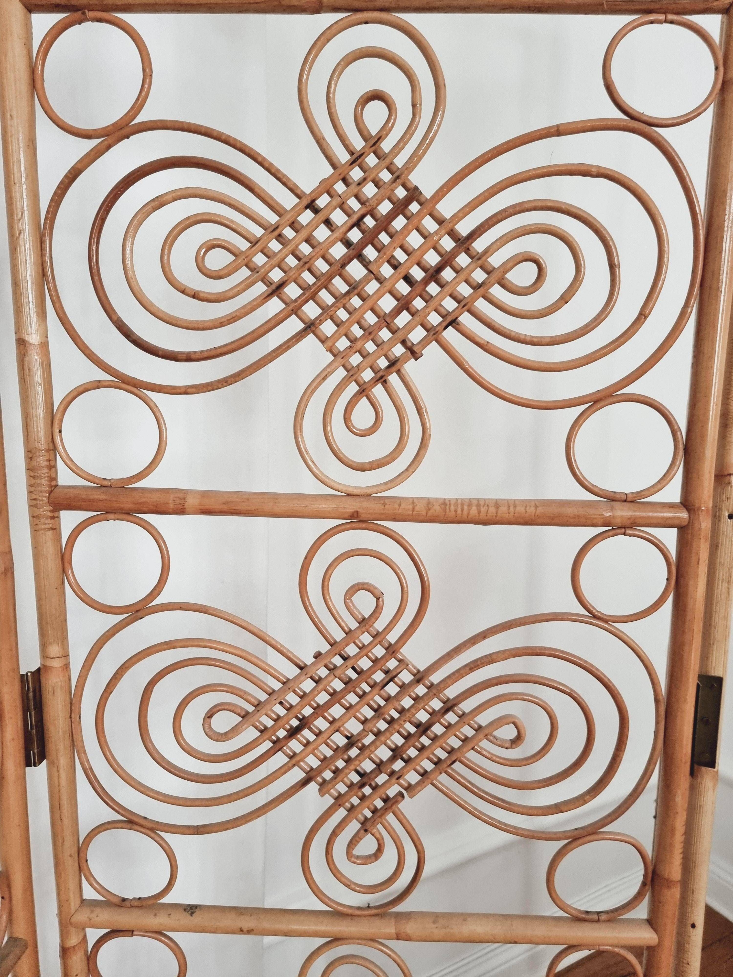 Room divider / screen in rattan, modern Scandinavian style, Swedish, mid-1900s.