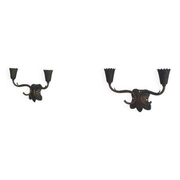 Pair of brass double-headed wall lights from the mid-20th century, 1960, Italy.