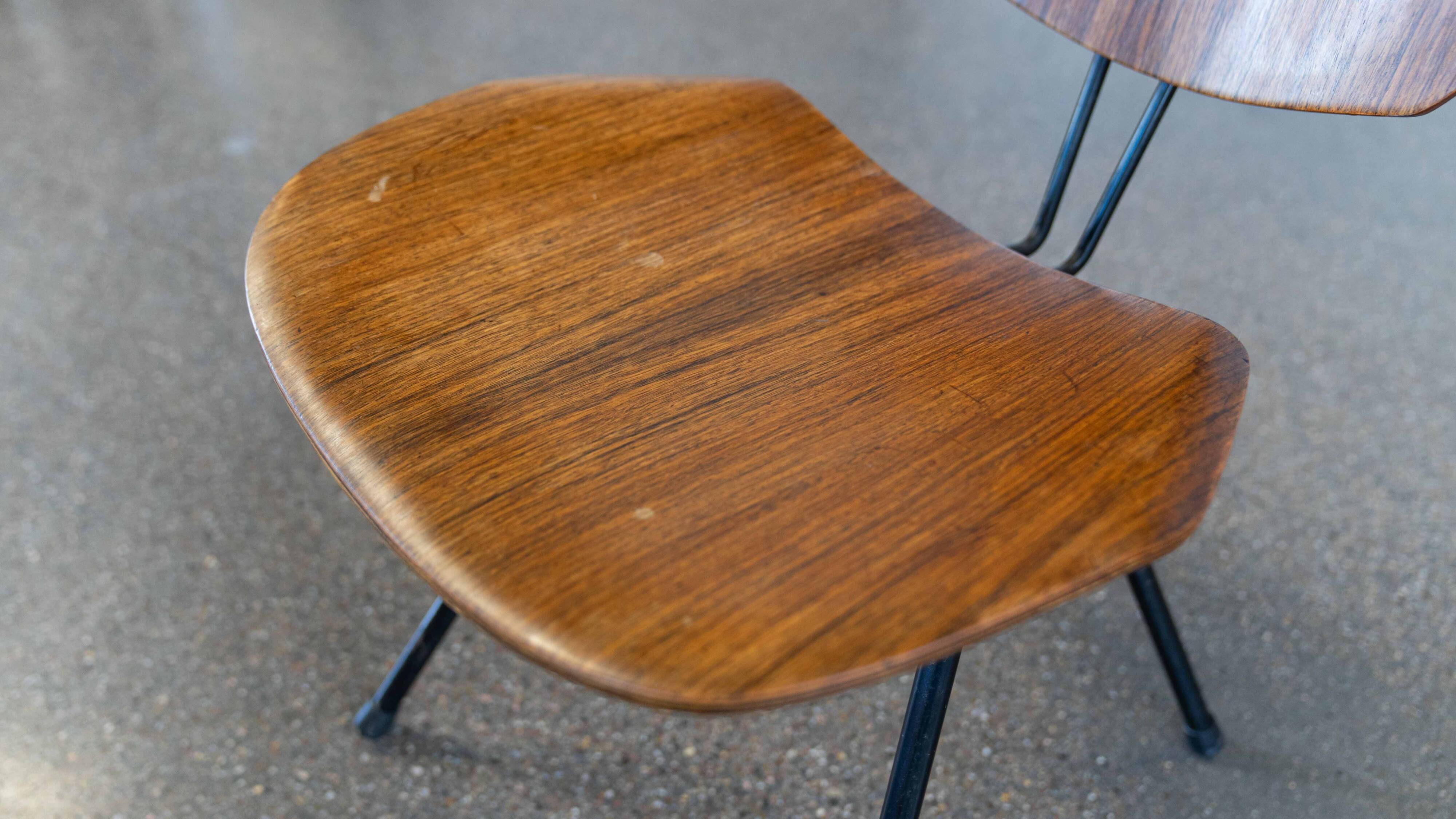 PAIR FOLDING-CHAIRS S88 BY OSVALDO BORSANI FOR TECNO