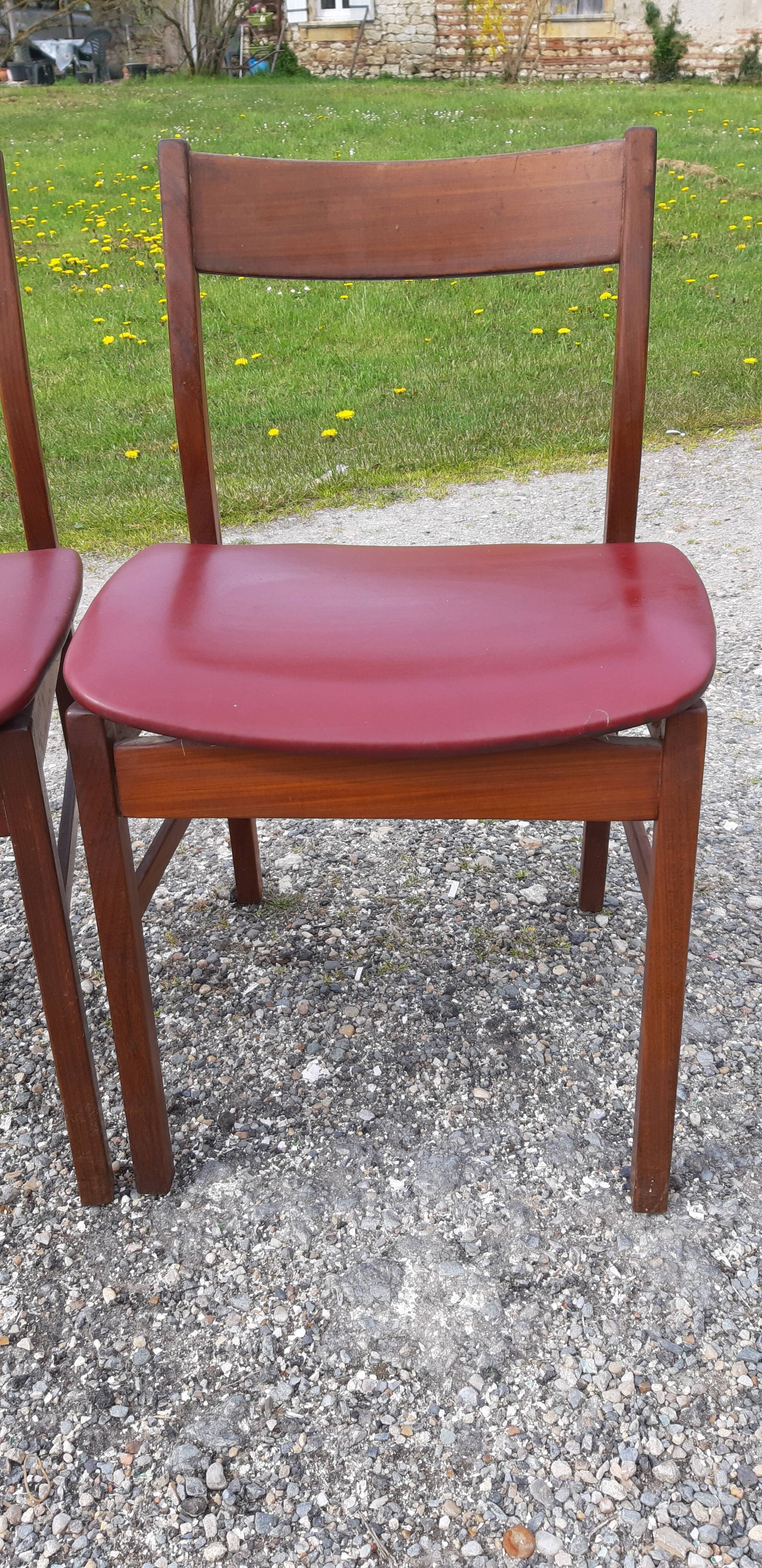 Paire de chaises de style scandinave