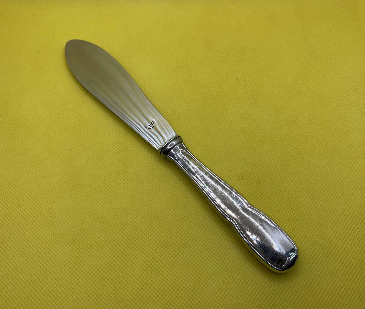 Boulenger silver metal butter knife