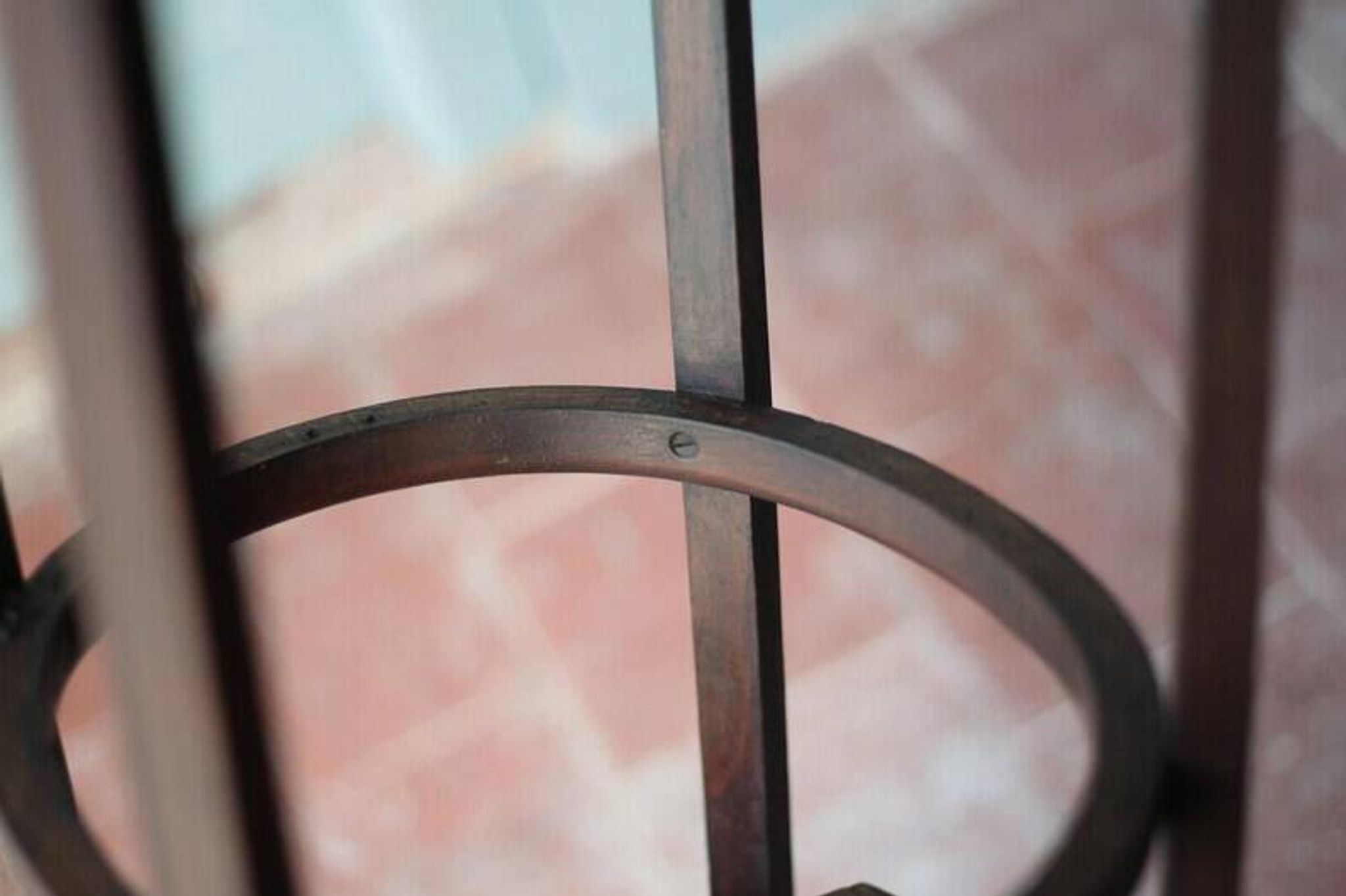 Wooden drawer table or 19th-century work table with a curved wooden stretcher, in the style of Thonet, circa 1900-1920.