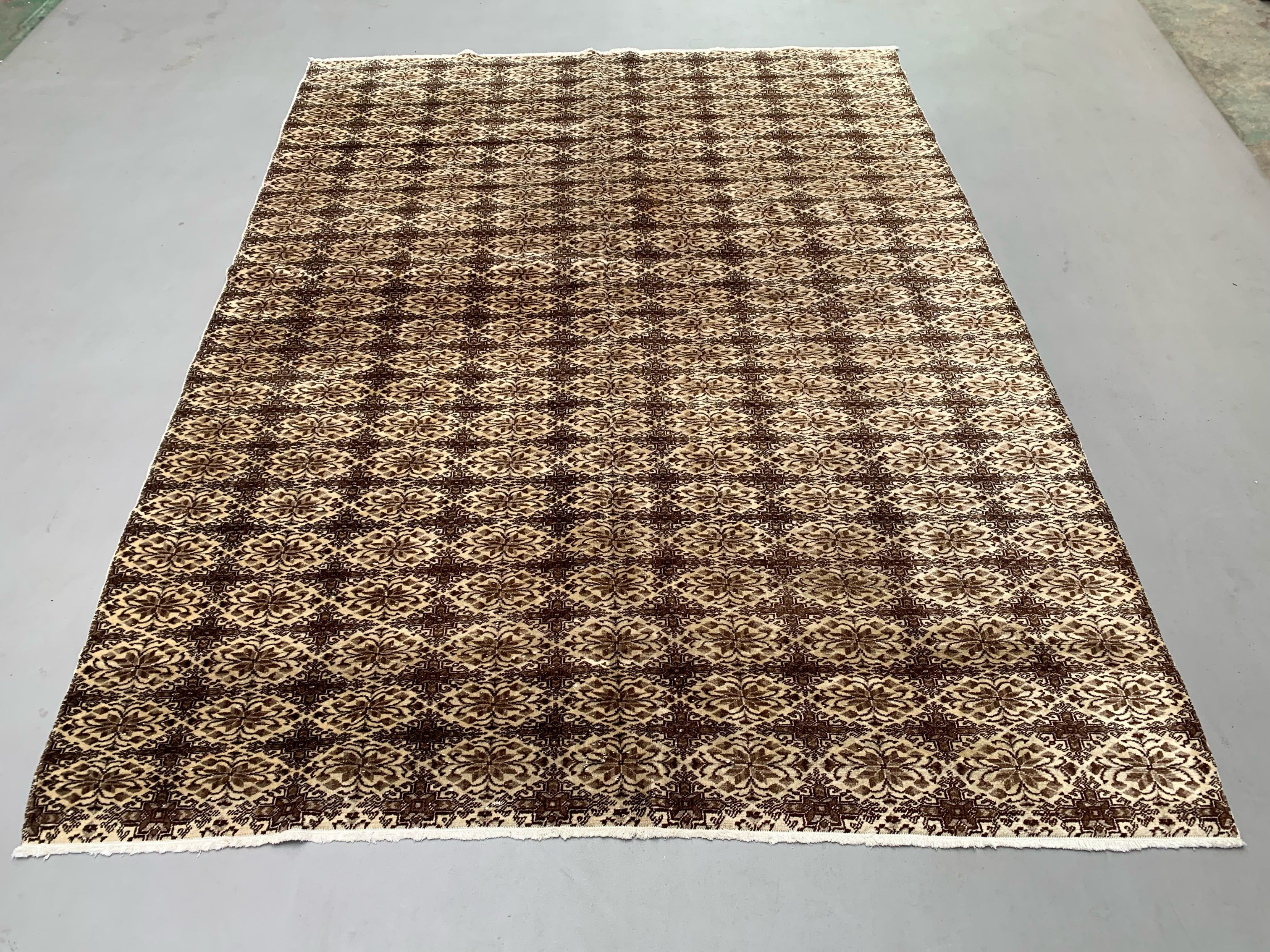 Vintage Turkish rug, tribal wool carpet, 272x200cm