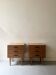 Paire de chevets moderniste en bois miel, design 1950