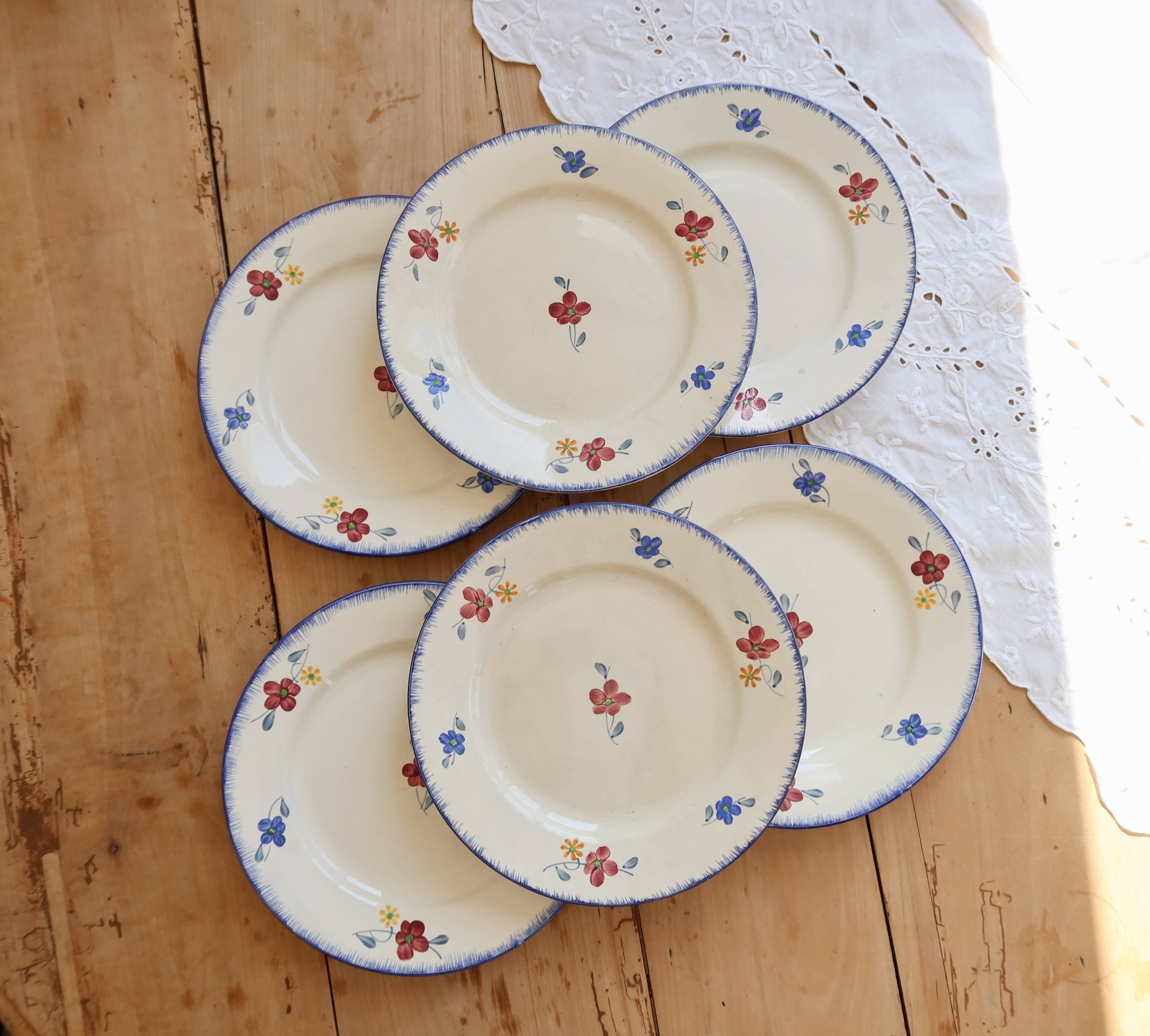 Vintage flat plates Digoin Sarreguemines model Mary-Lou