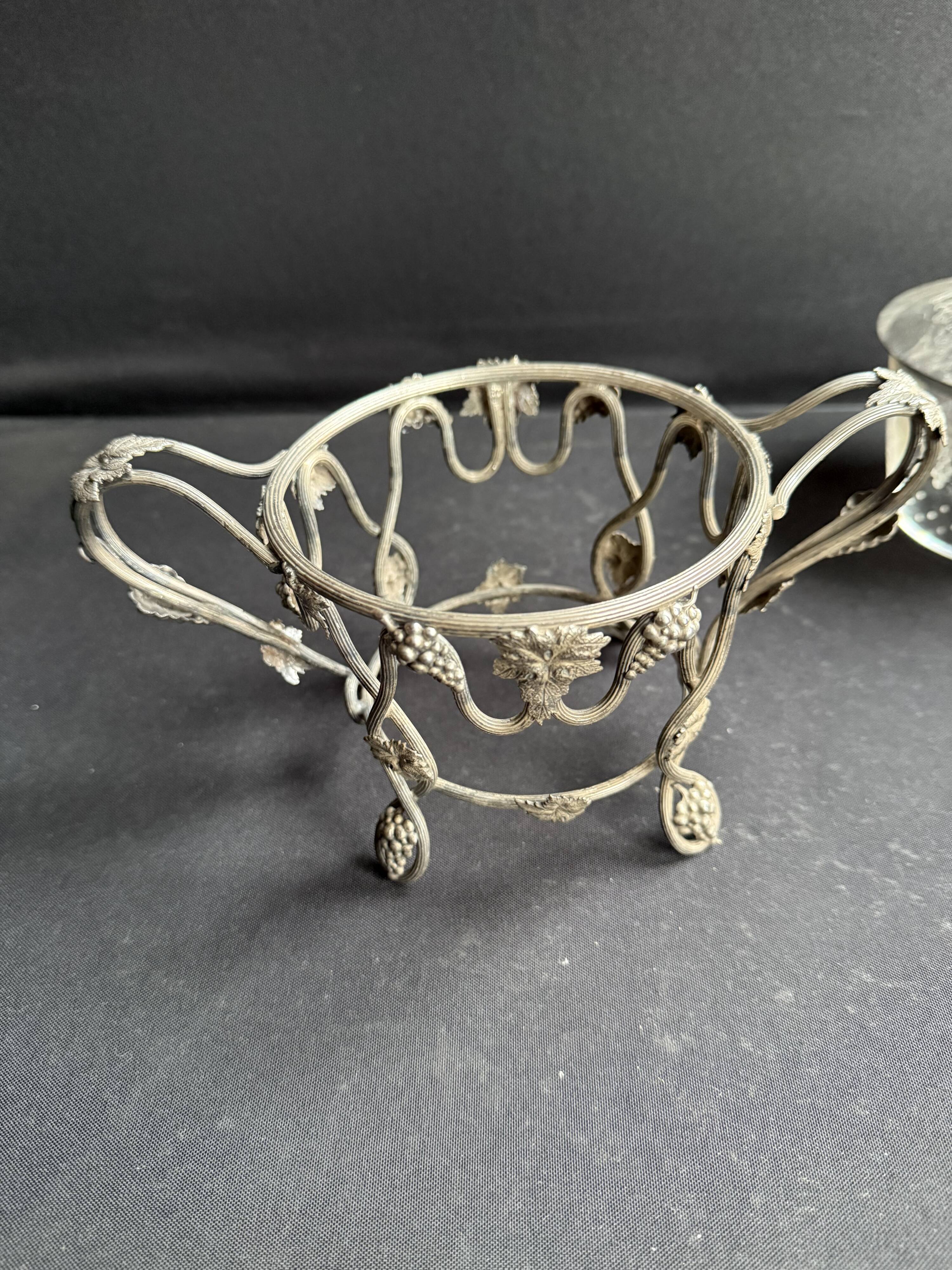 Sugar bowl/Candy bowl – Engraved crystal and silver metal