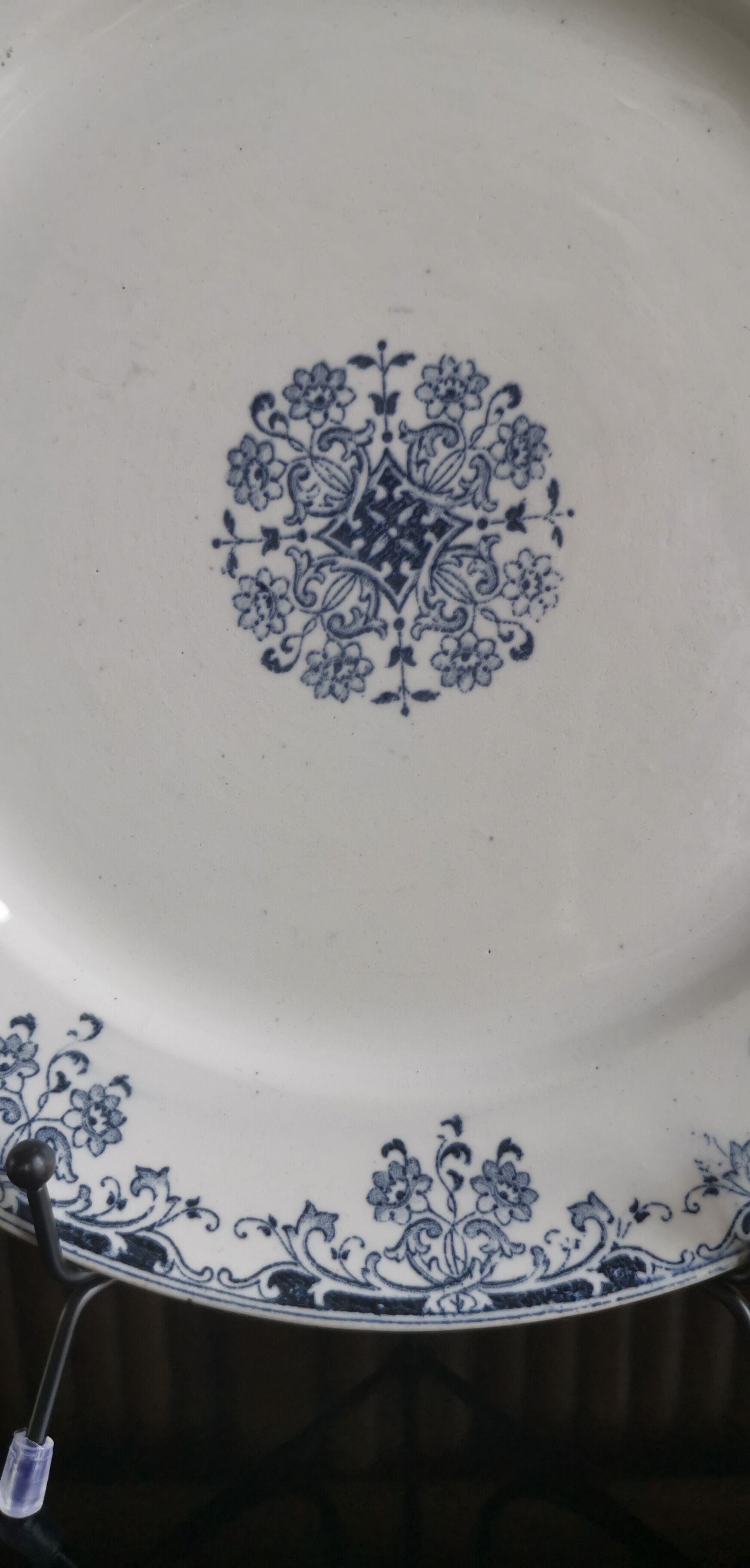 Old flat plate Iron Earth model "Mignon", U et Cie Sarreguemines