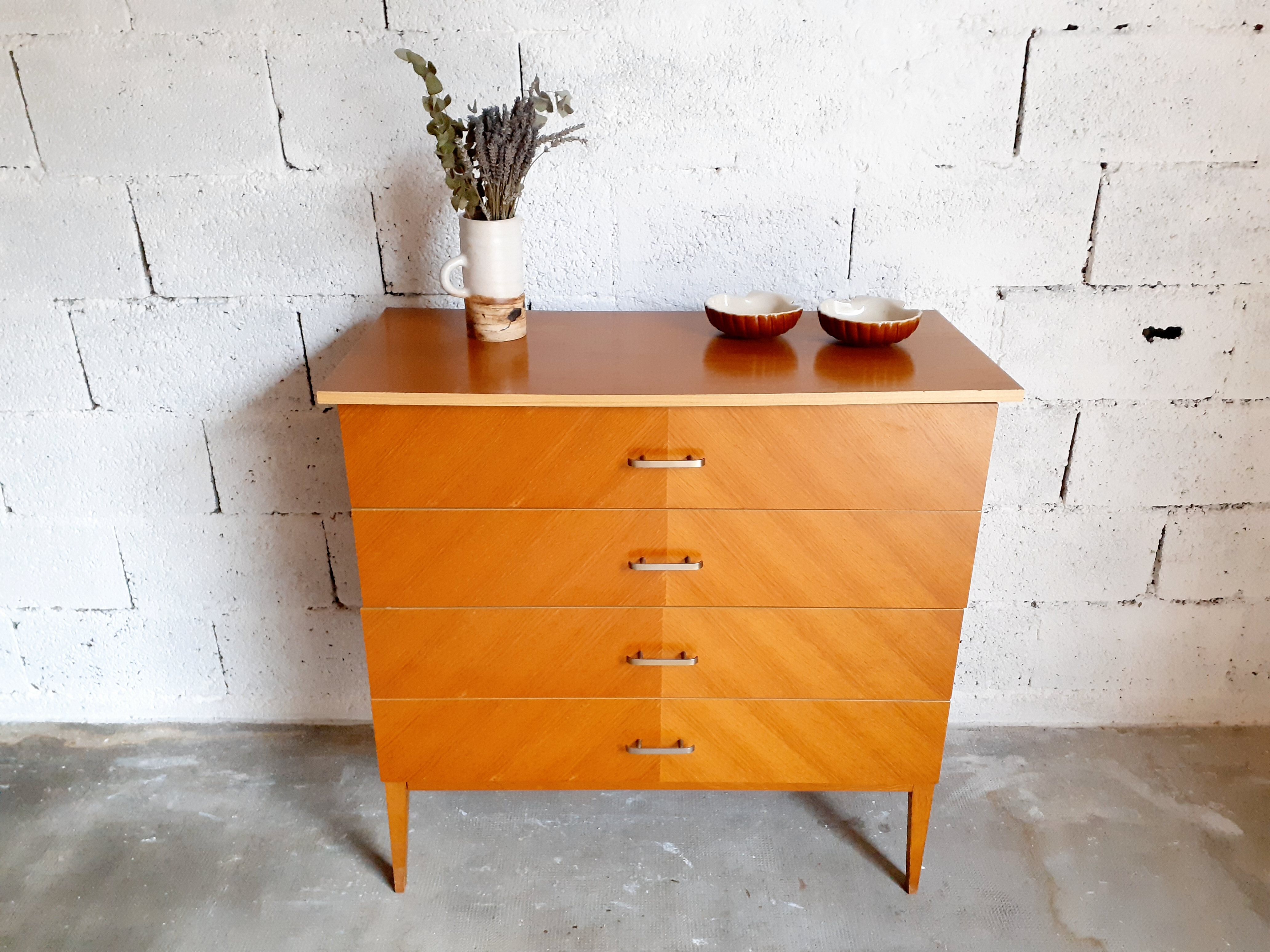 Commode vintage années 50 60 en bois