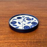 German ceramic saucer from the Stockholm series of the 1960s by Melitta, mid-century style.