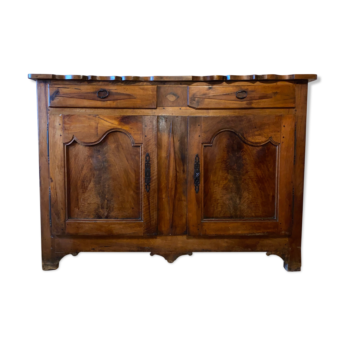 Louis XV dauphinois walnut buffet