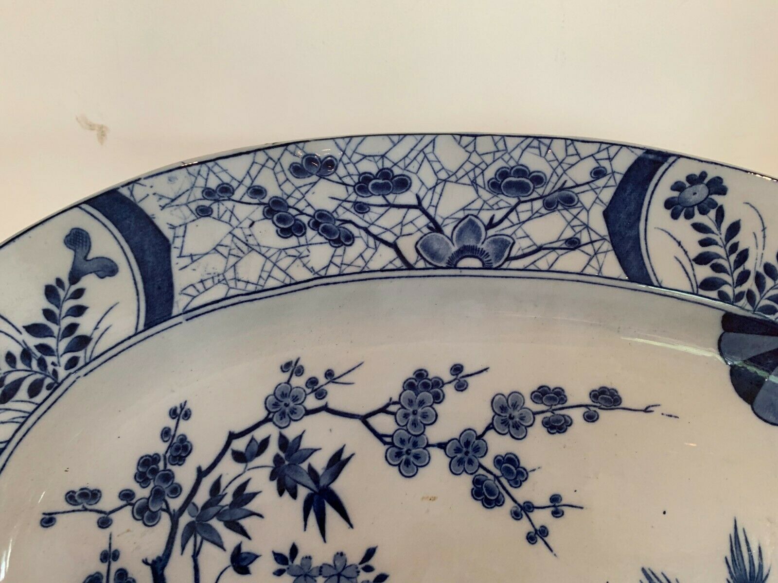 Creil Montereau 20th century earthenware oval dish