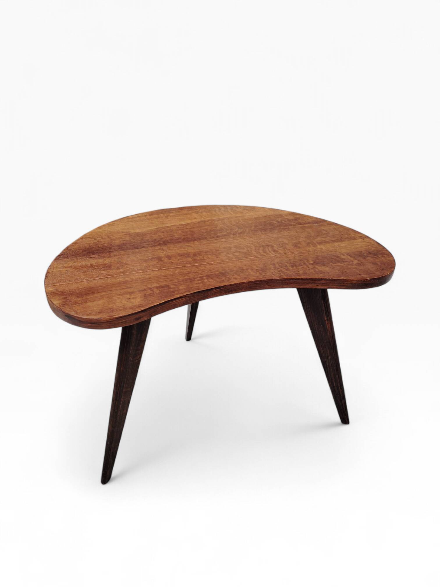 Tripod coffee table in bean shape - 1950s