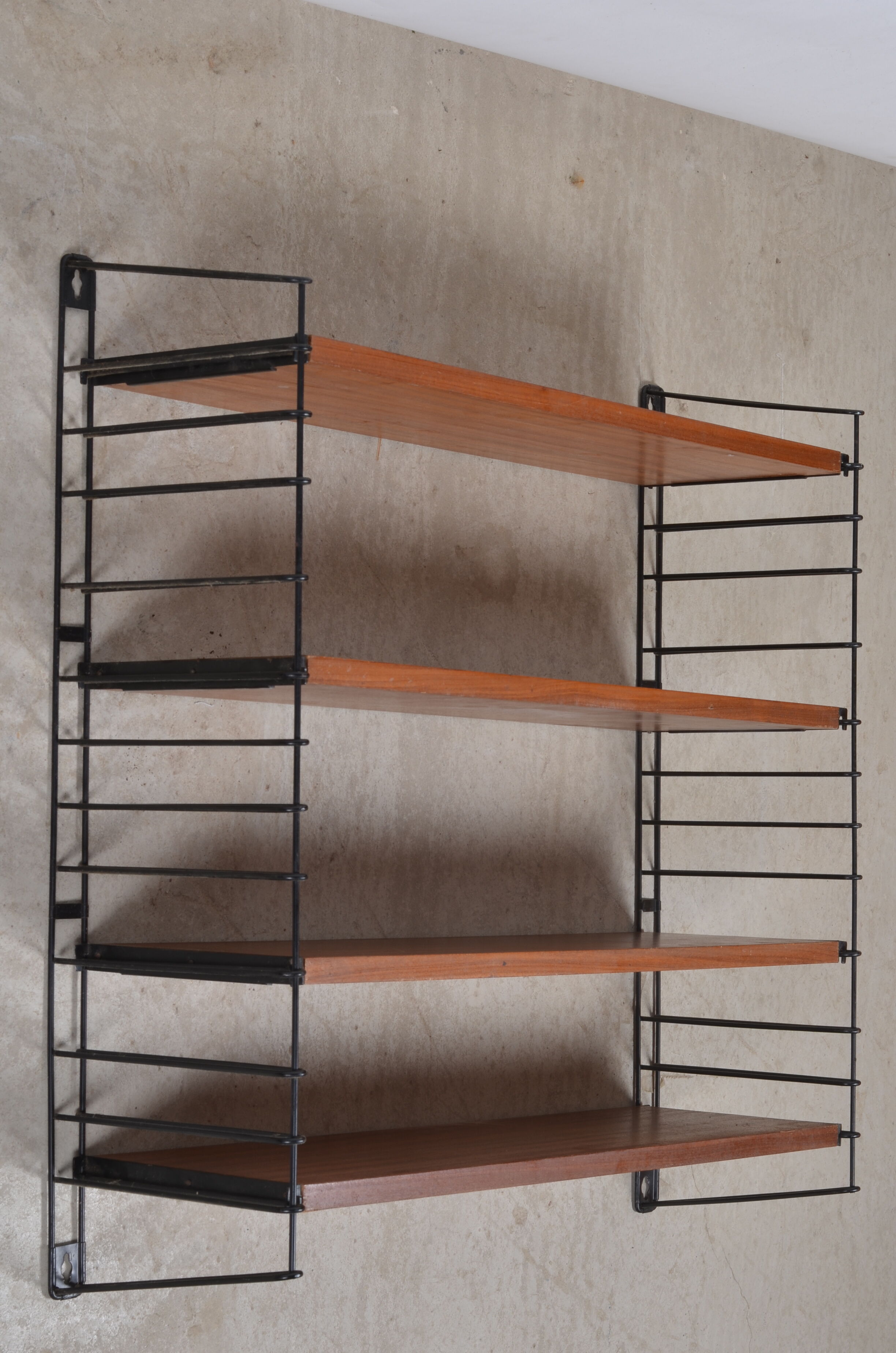 Floor Tomado Holland