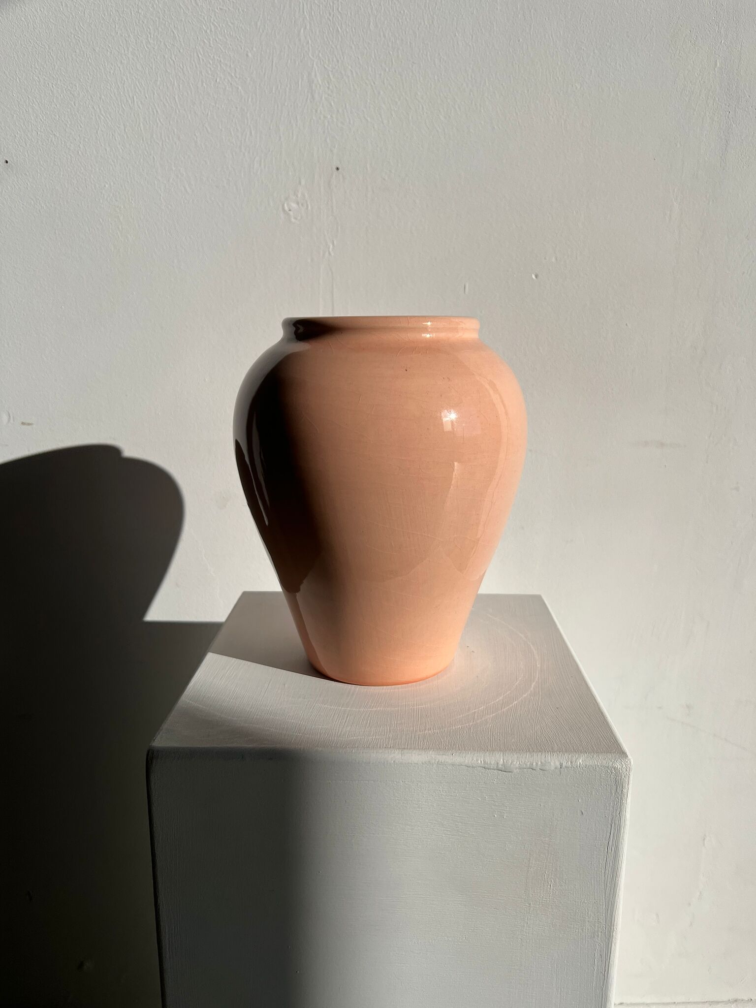 Light pink glazed ceramic vase H:22cm