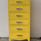 Vintage ragpicker yellow powder 1950