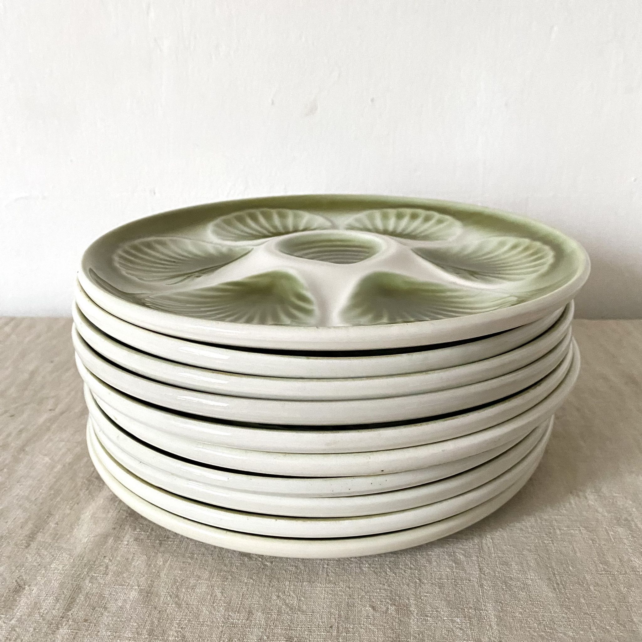 Lot de 10 assiettes à huitres Moulin de Loups