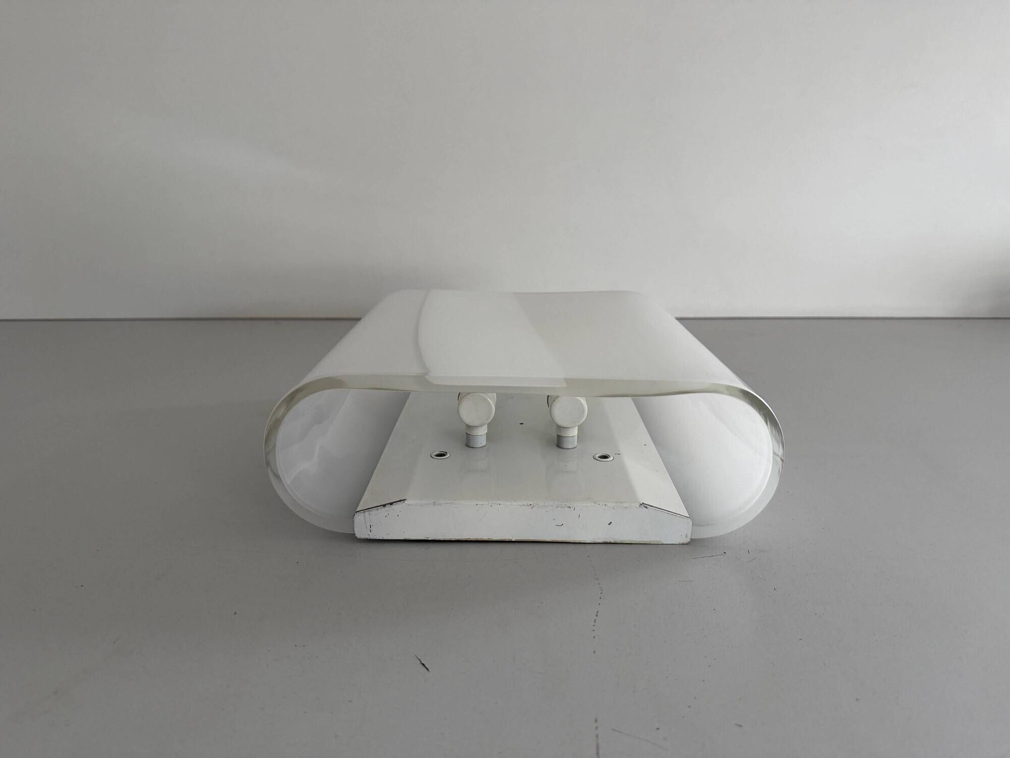 Simple wall lamp in heavy Murano glass from the mid-century, 1960, Italy.