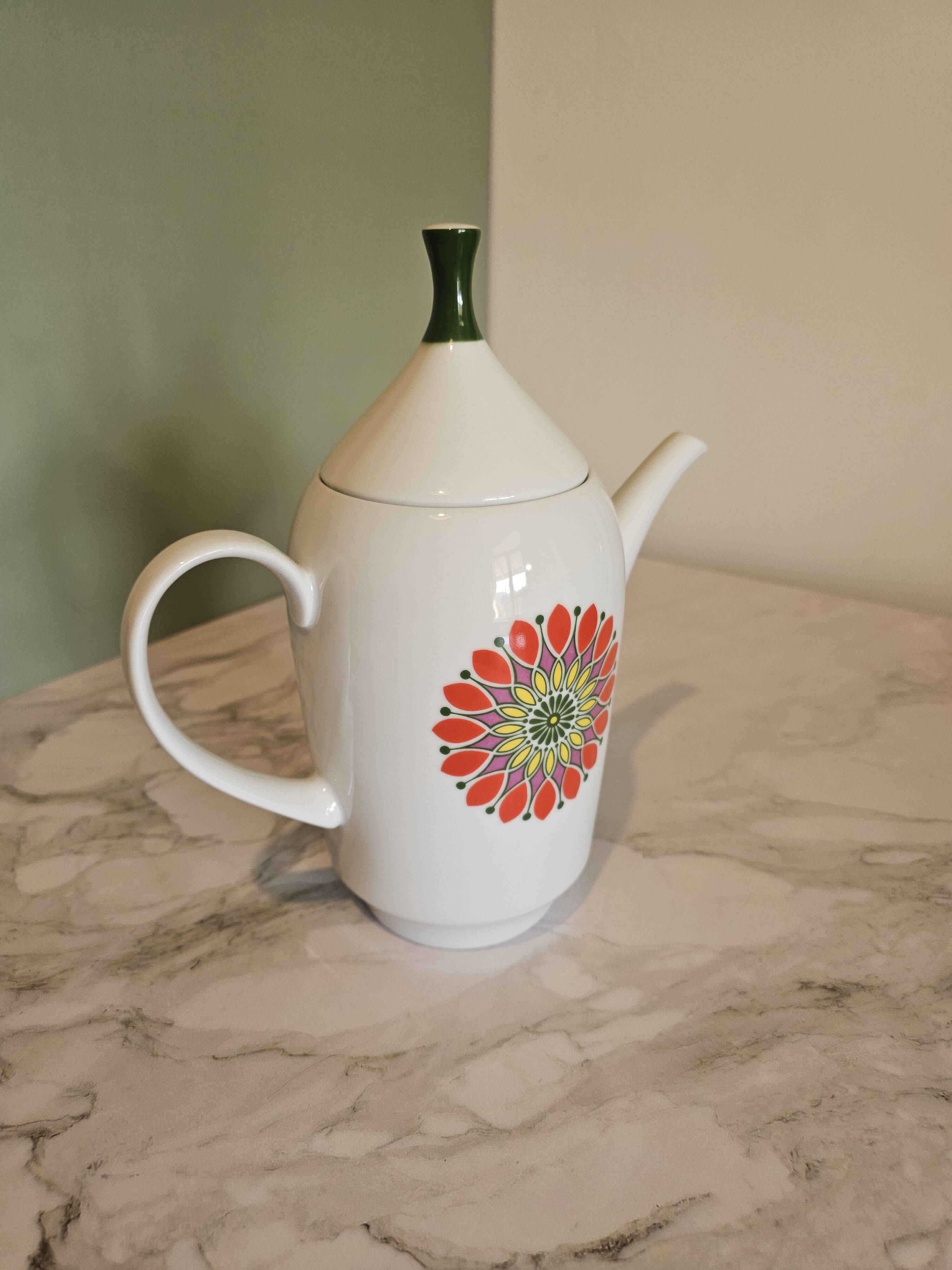 Vintage porcelain teapot Winterling