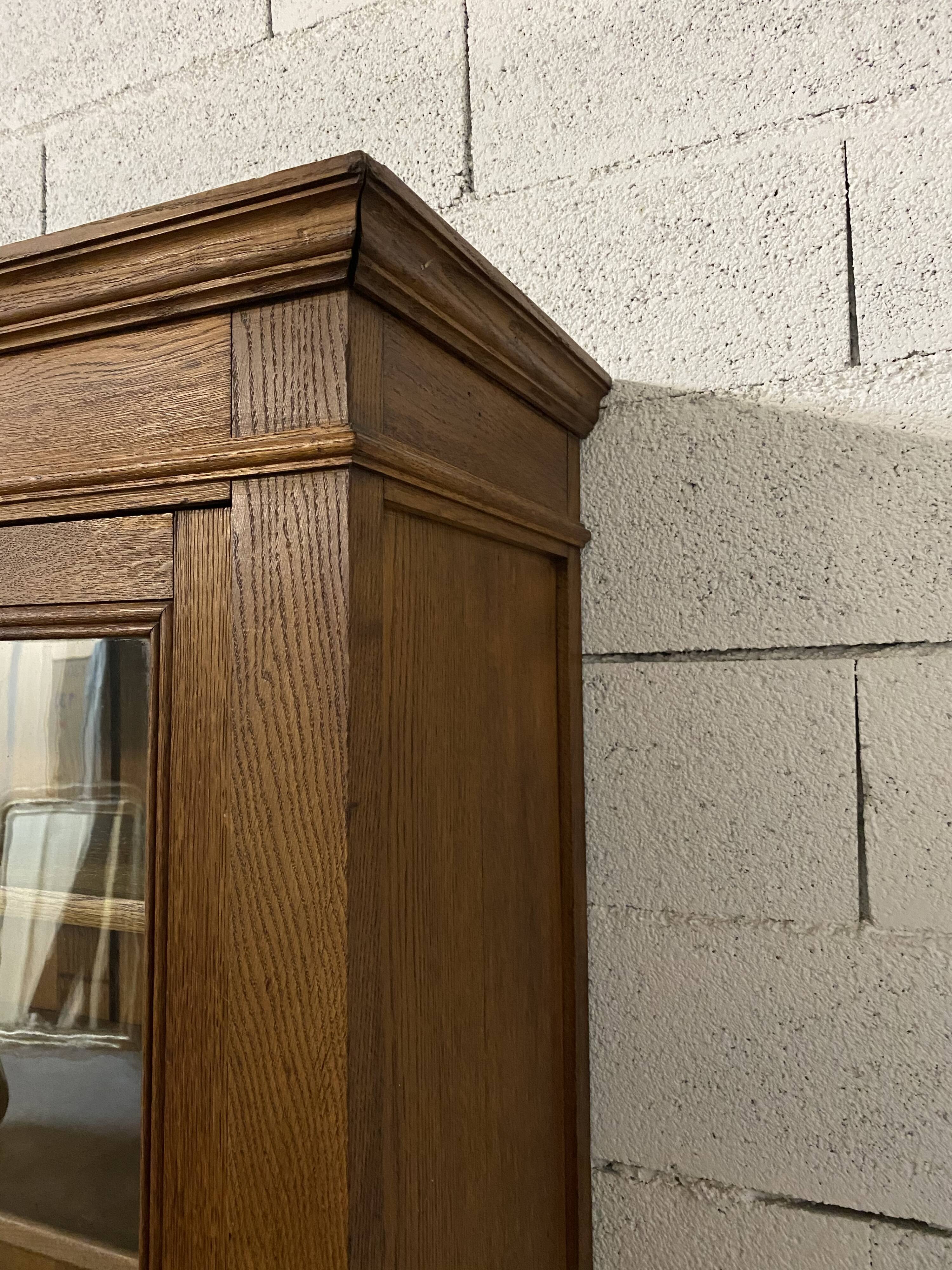 Bookcase 2 doors 1930