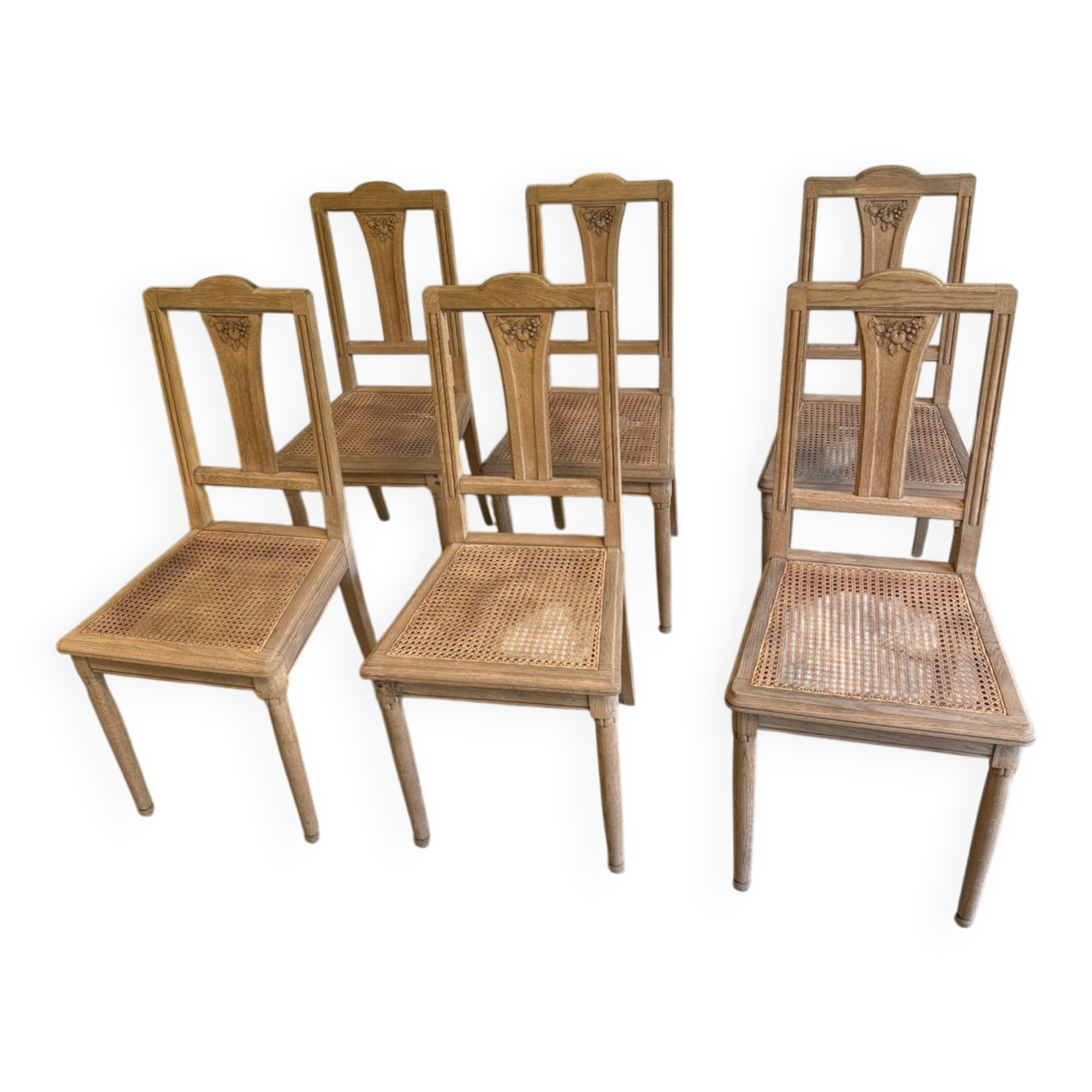 Chaises cannées