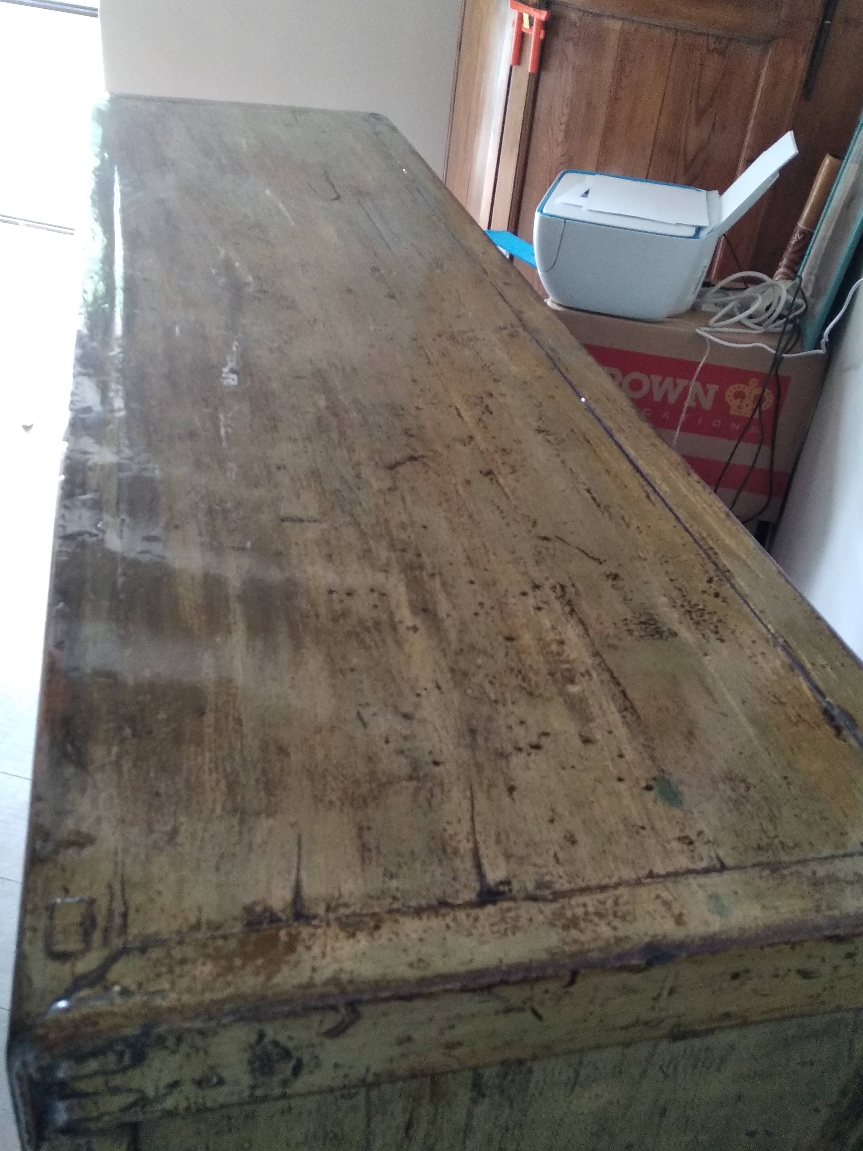 Ancient chinese furniture, recent laque