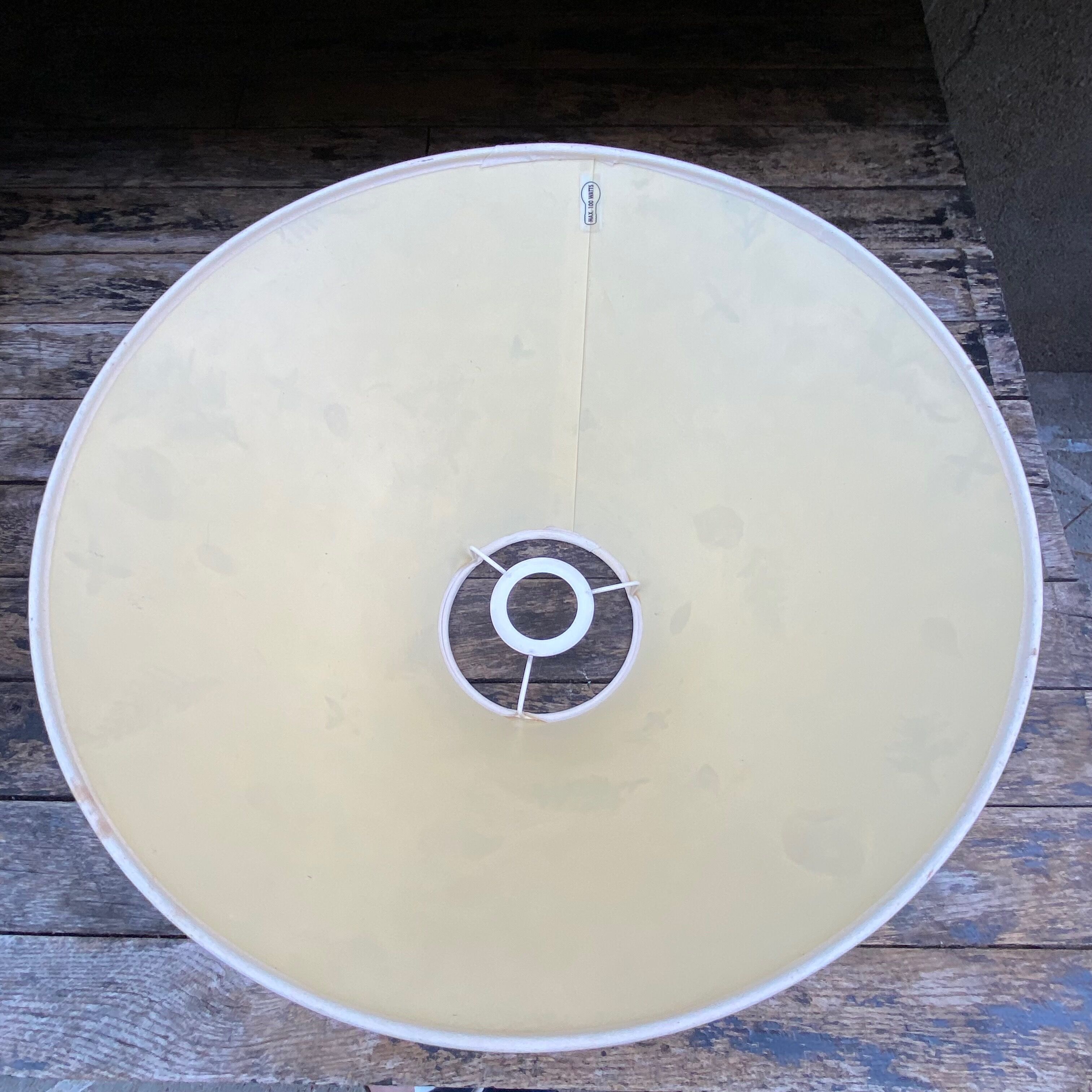 Suspension dried flowers, handmade paper