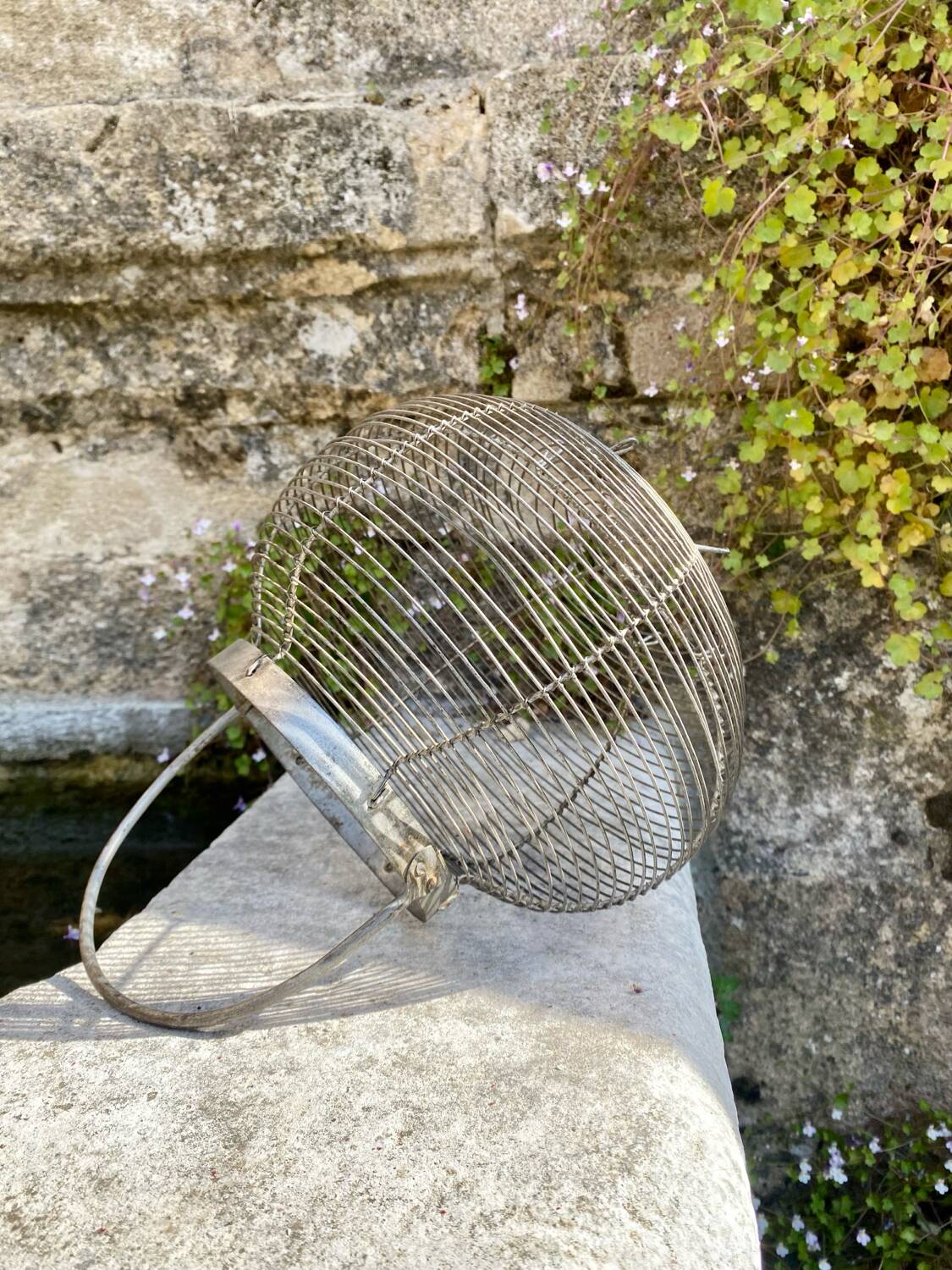 Vintage salad basket