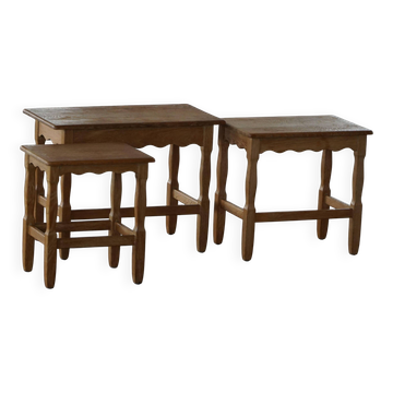 Nesting tables in oak, made by a Danish cabinetmaker, mid-century modern, 1960s.