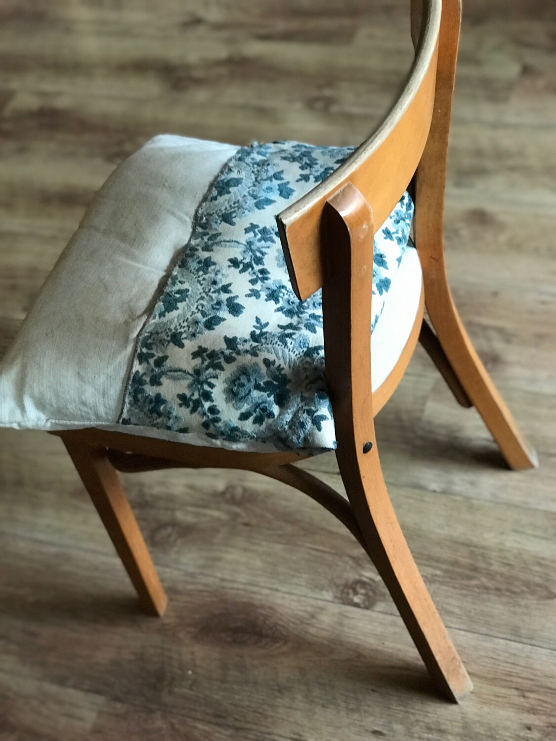 Chaise bistrot en bois