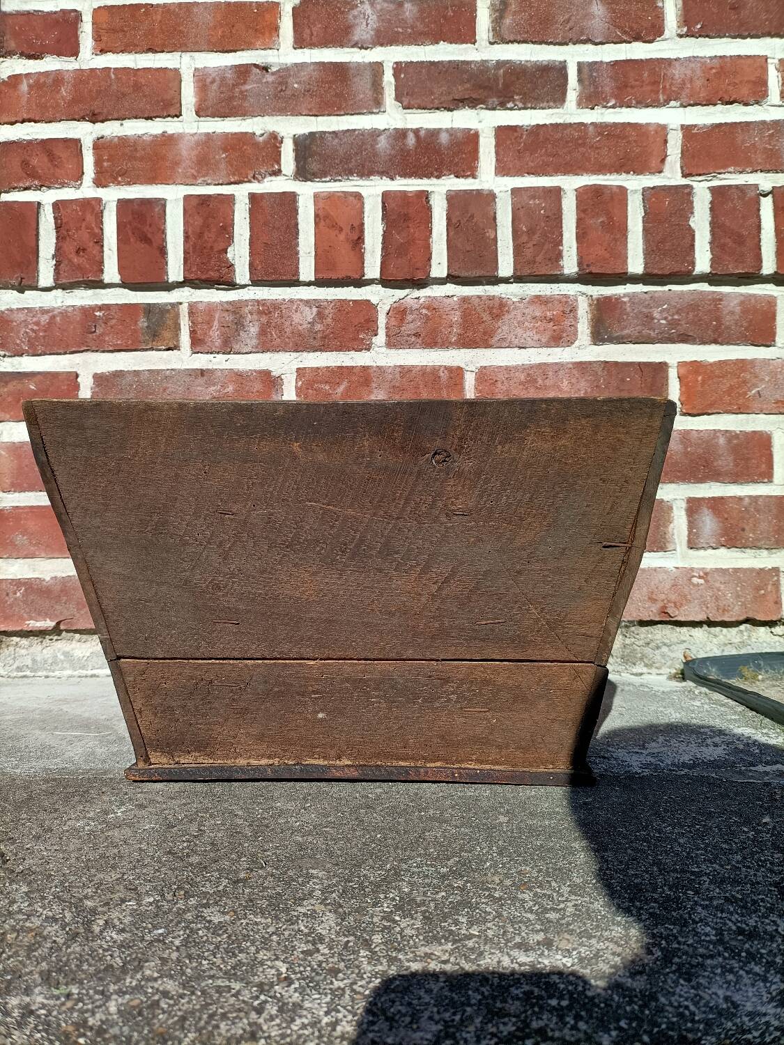 Retro wooden planter/box