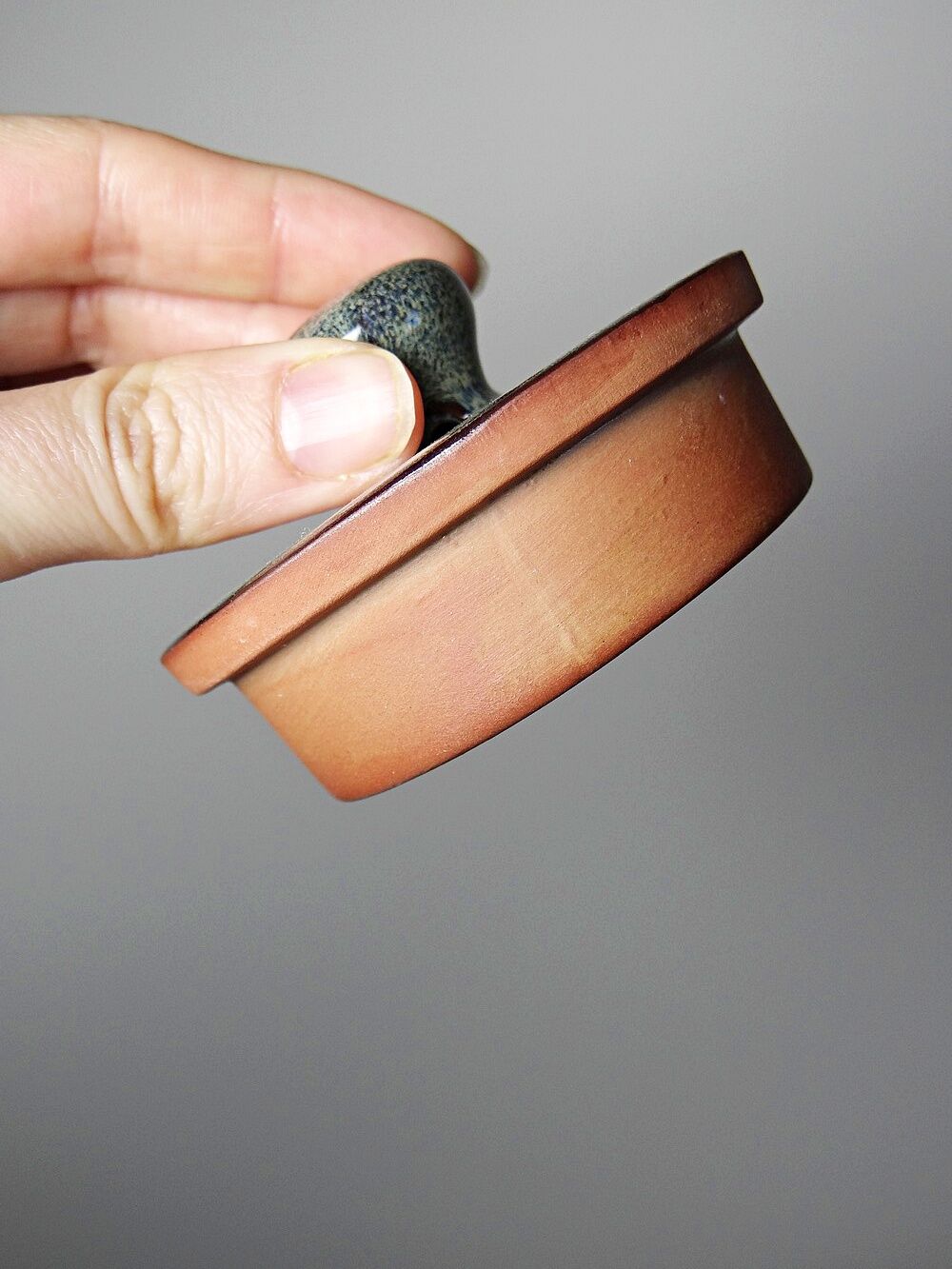 Chinese tea set in glazed terracotta, teapot and 4 cups, 1980s.