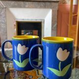 Duo of “just mugs” mugs 80'