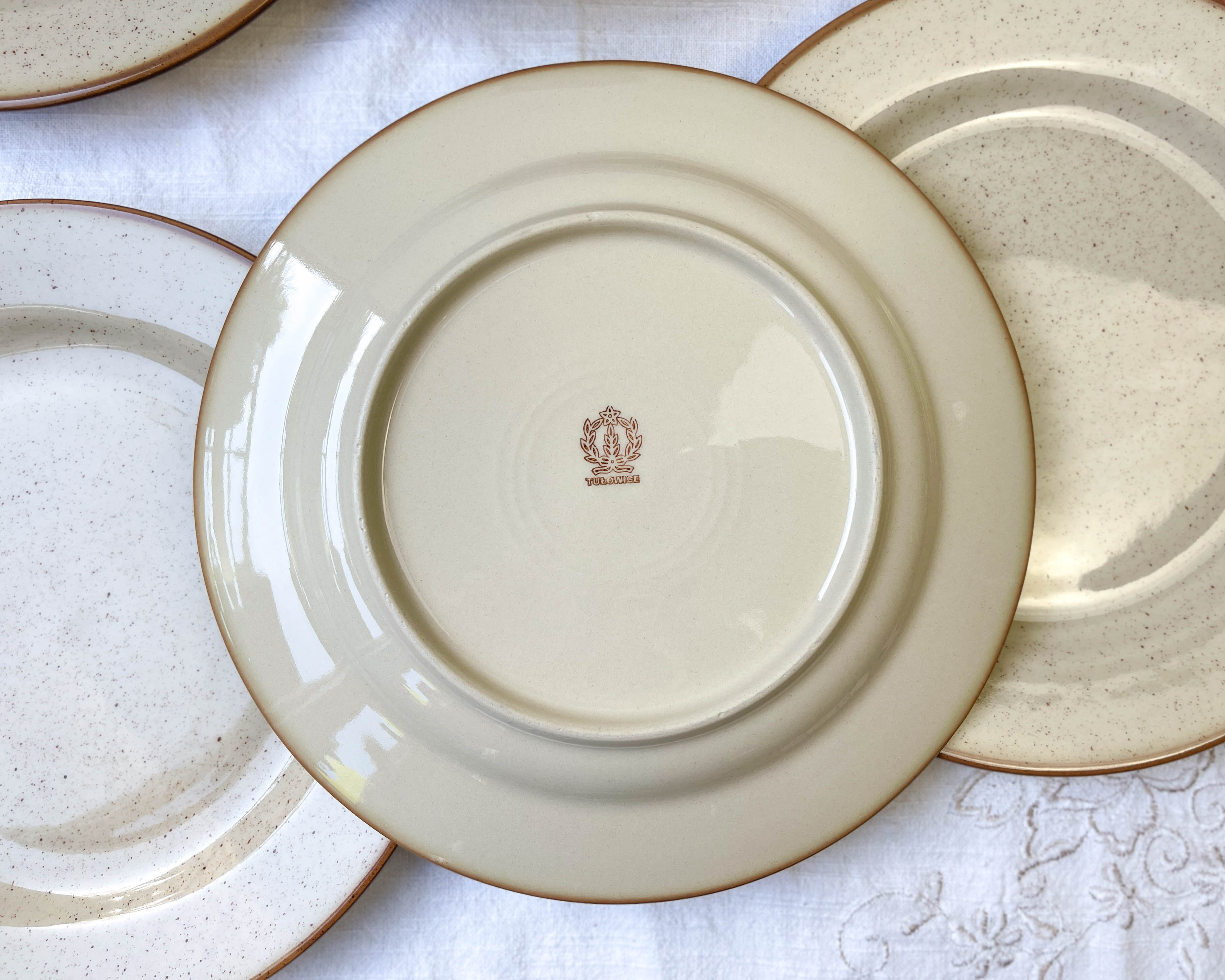 6 flat plates in speckled beige stoneware Tulowice Poland 1970