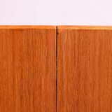 Scandinavian oval extending table