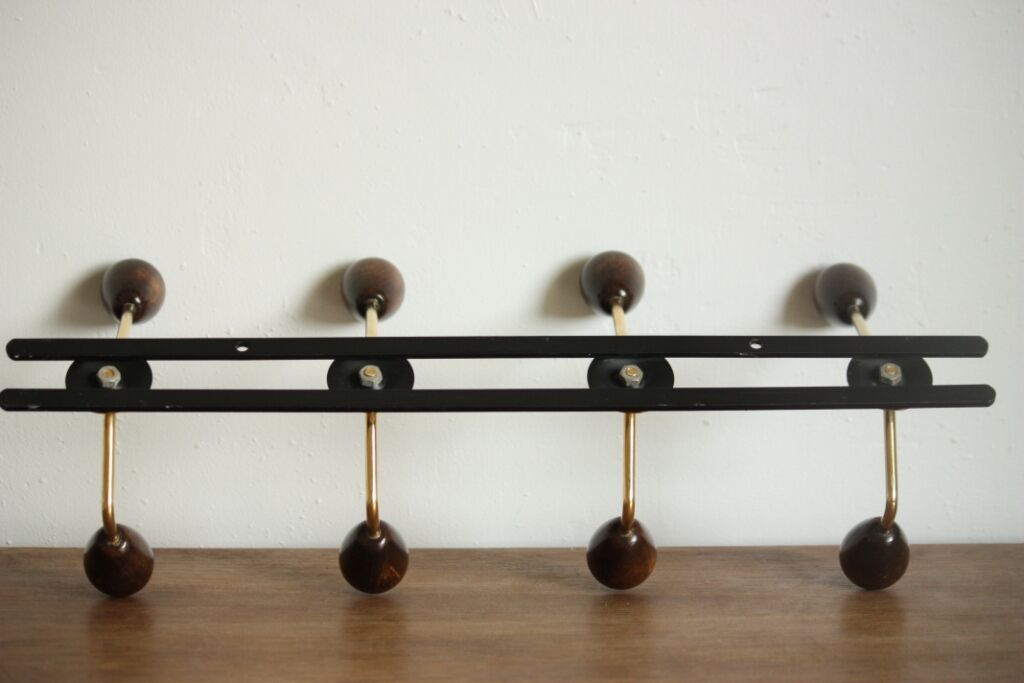 Coat rack varnished wood and gold metal