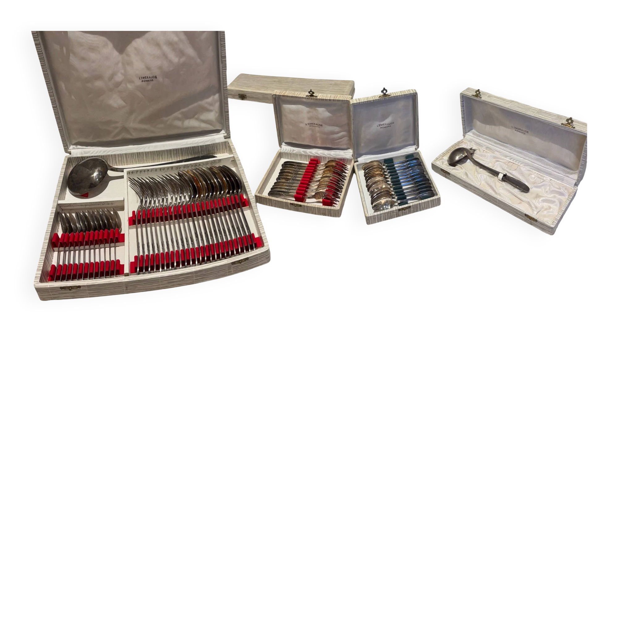 Complete service in silver-plated metal, reinforced silvering (1970s)