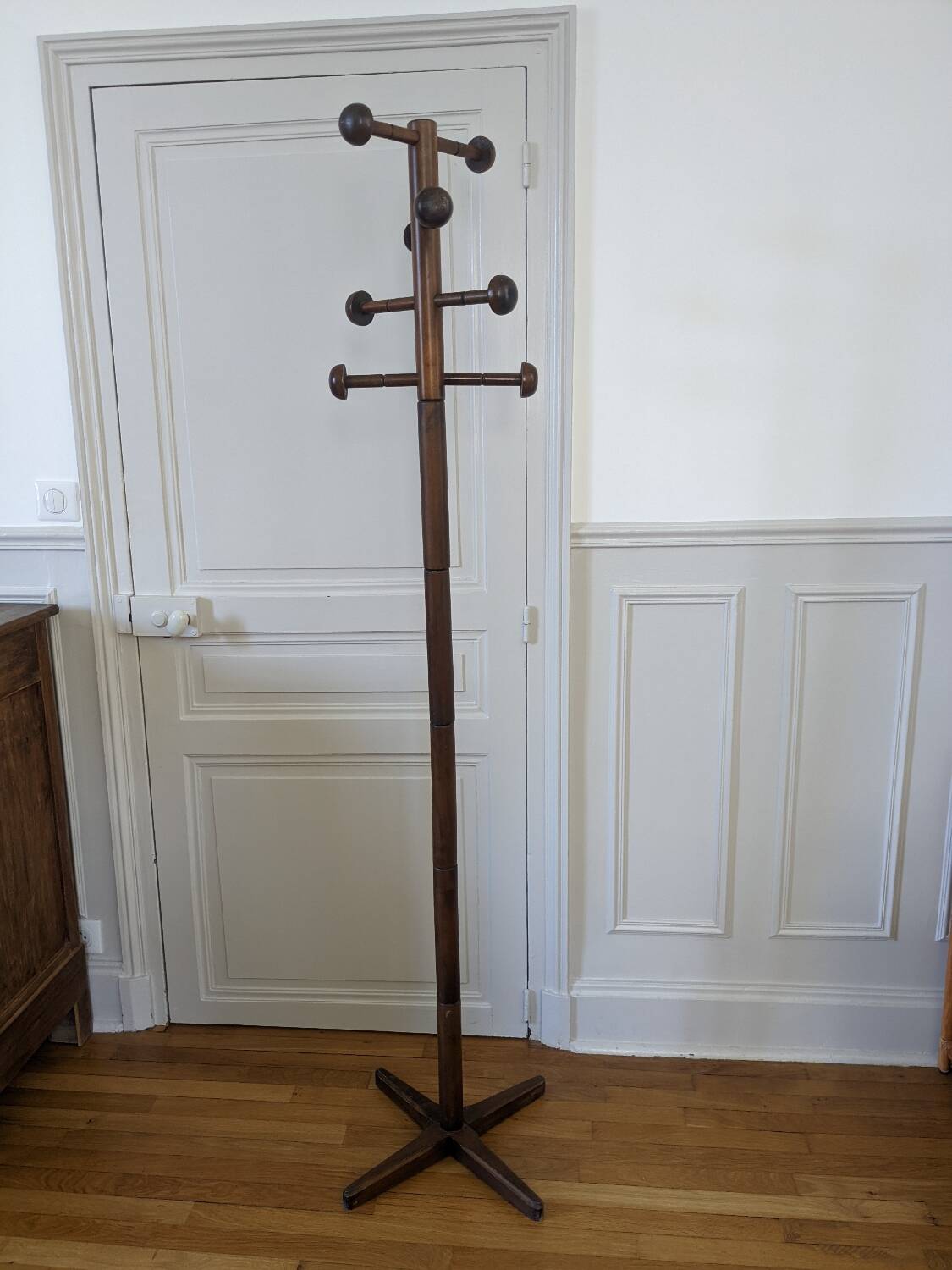 Coat rack