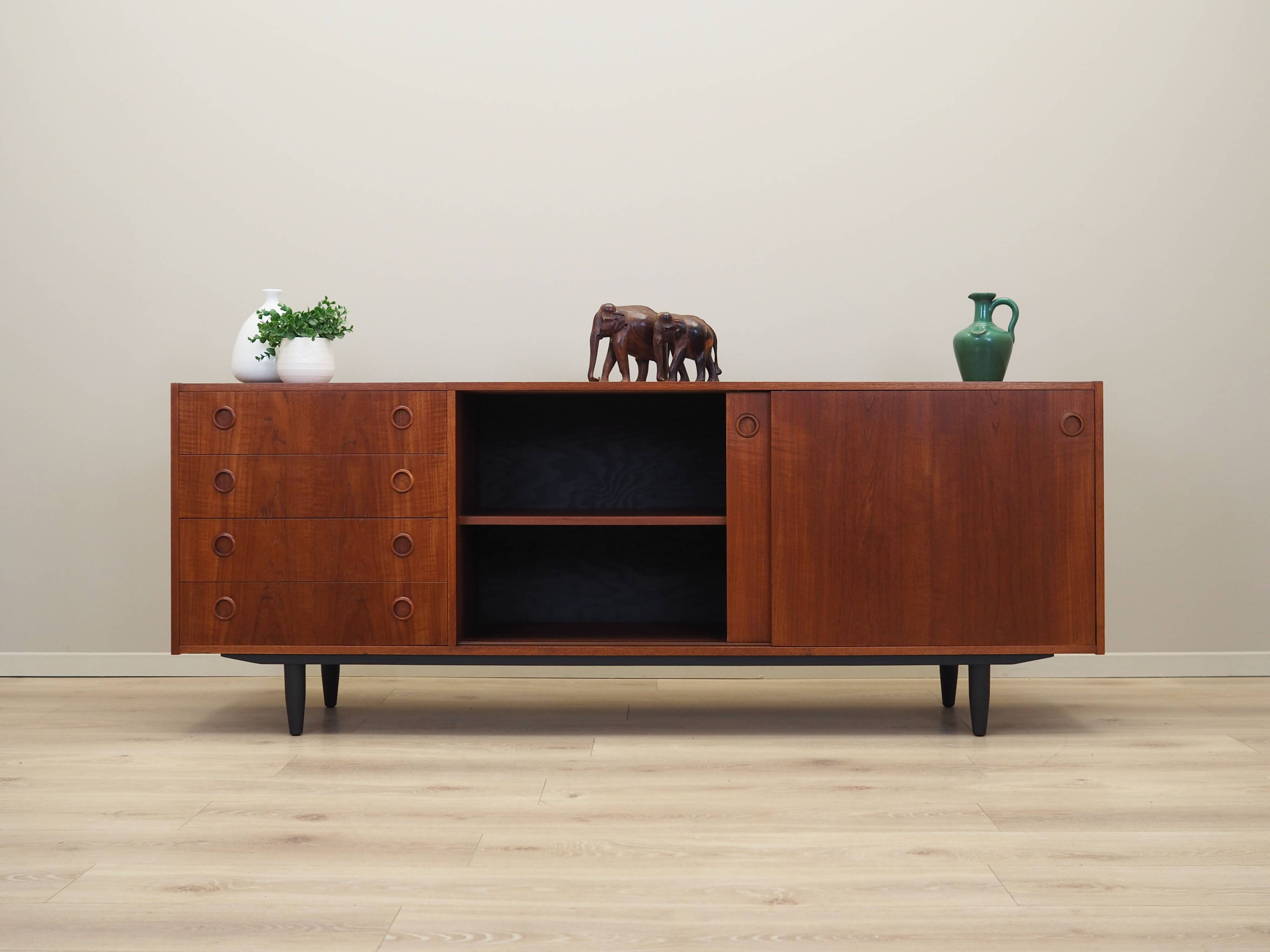 Teak sideboard, Danish design, 1970s, production: Denmark
