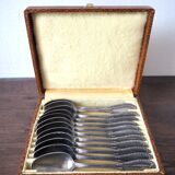 Box of 12 silver metal spoons