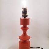 Lampe de table en bois des années 1970