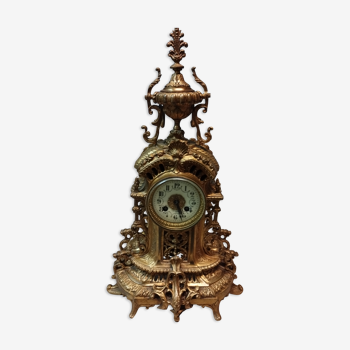 Pendule bronze de style Gothique