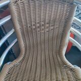 Scoubidou and aluminum chairs