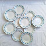 10 Amandinoise soup plates with blue oak leaves