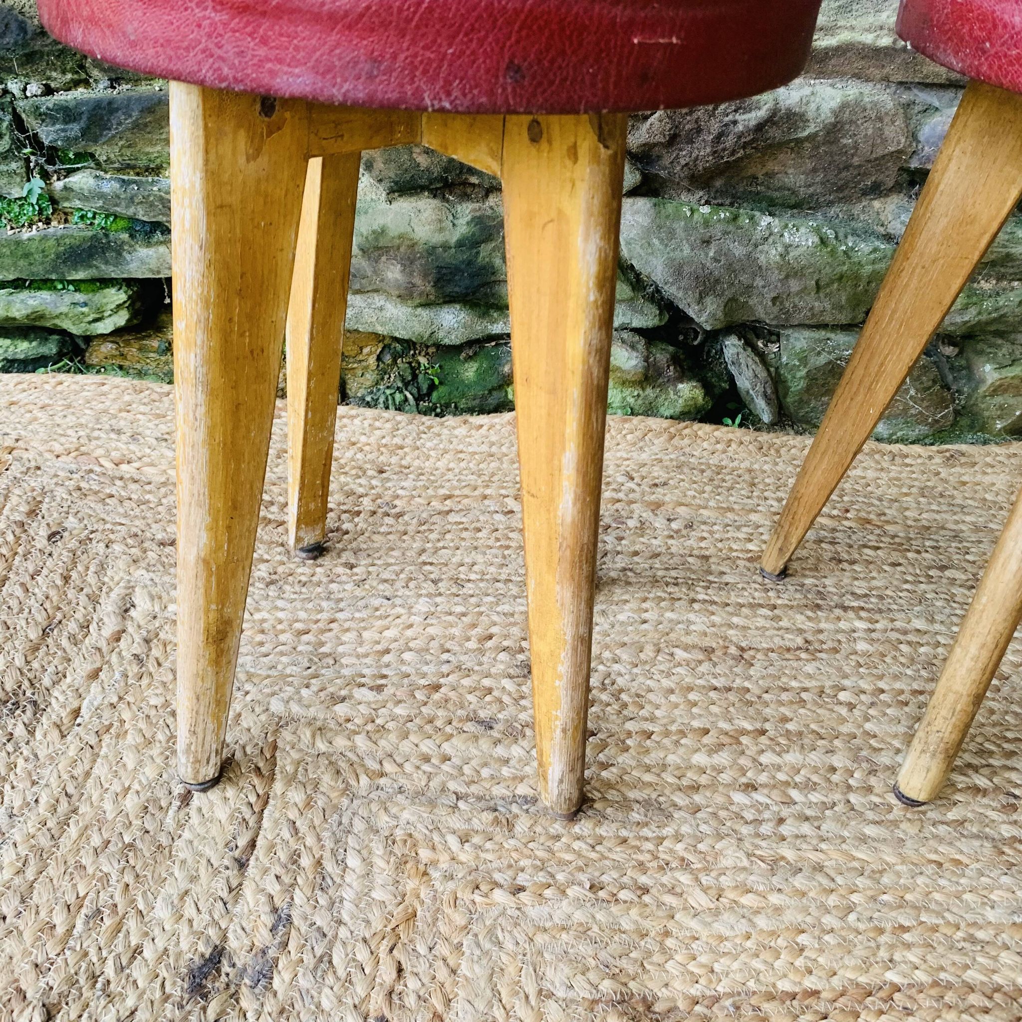 Ensemble de 4 tabourets vintage des années 60
