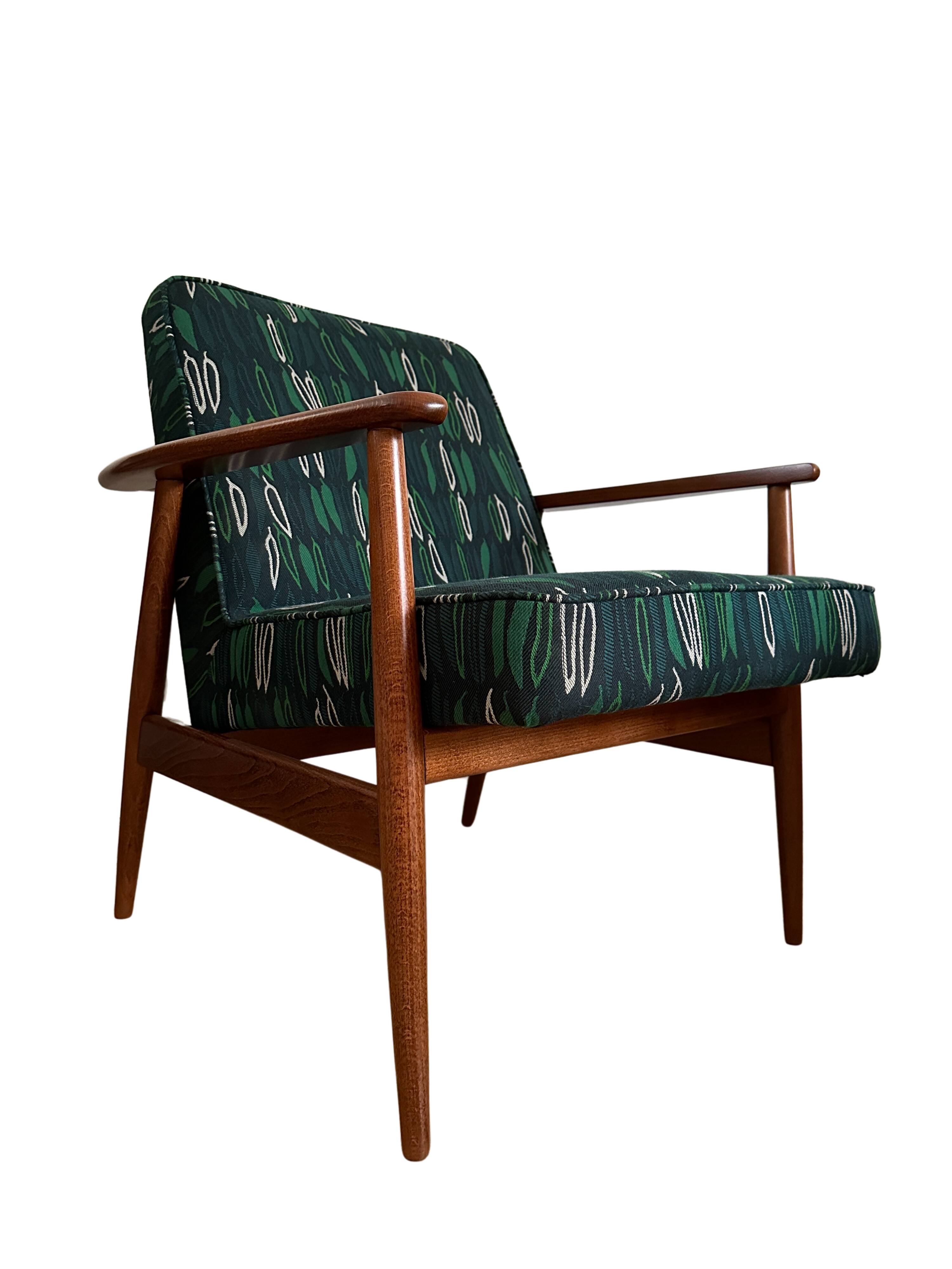 Set of Midcentury Armchairs, by Juliszu Kędziorek in Green Jacquard, 1960s