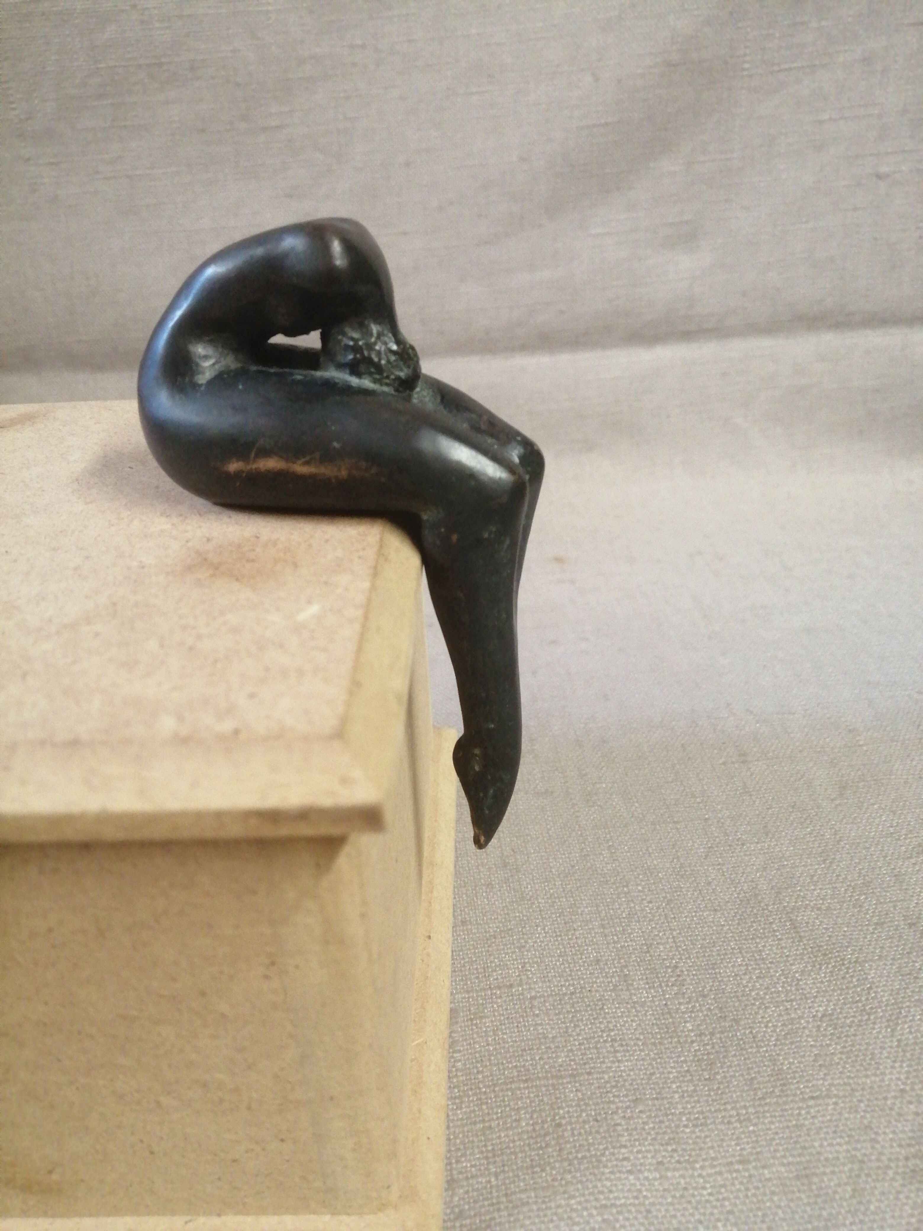 Bronze art deco press papers