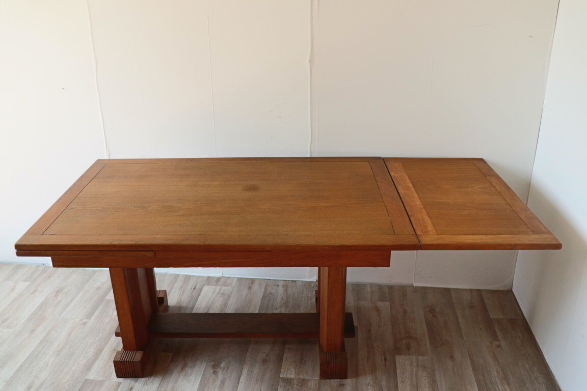 Table de repas moderniste en chêne massif, 1940